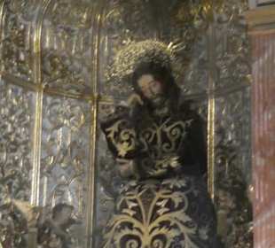 Einer der Nebenaltäre / Seitenaltäre