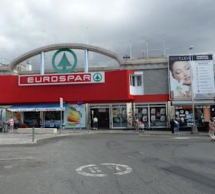 Eurospar  in der Av. Galdar in San Fernando ! !