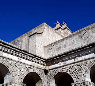 Claustros de la Compania