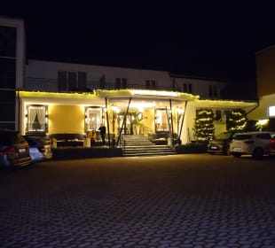 Außenansicht Parkhotel Flora