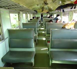 100 baht von Nam Tok Nach Bangkok