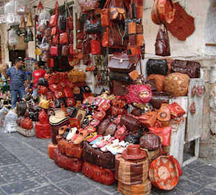 Ledertaschen ohne Ende