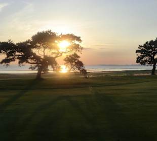 Blick auf die Clubhaus Terrasse