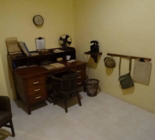 Büro unter der Erde