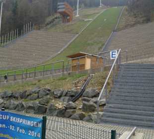 Mühlenkopfschanze, ca. 400 m entfernt