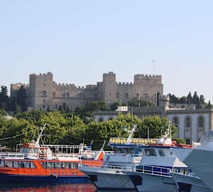 Rhodos Stadt - Blick auf den Großmeisterpalast