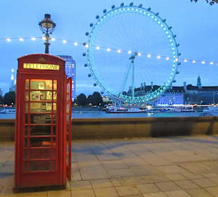 London Eye wieczorem
