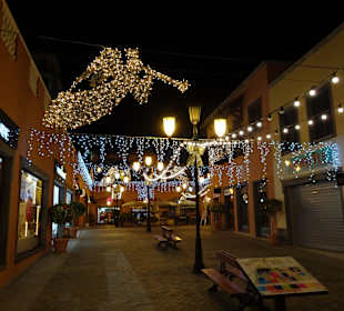 Weihnachtsbeleuchtung im El Campanario