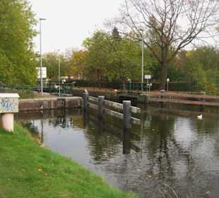 Zur Kesselschleuse 