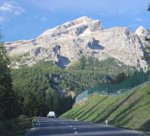 Gadertaler Straße Blick auf die Sella