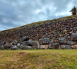 Sacsayhuamán