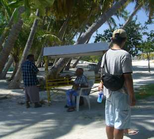 Einheimischeninsel Himmafushi billiger leben