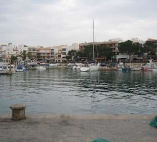 Hafen von Cala Ratjada