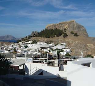 Lindos mit Akropolis