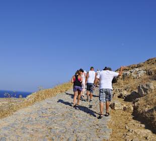 Auf dem Weg zu Akropolis, feste Schuhe müssen sein