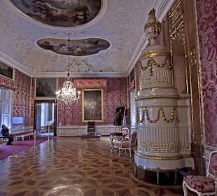 Rundgang durch schöne, historische Prunkräume