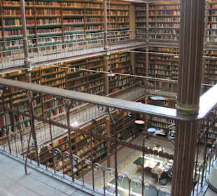 Bücherei im Museum