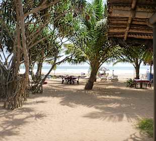 Kleines Strandlokal am Bentotastrand