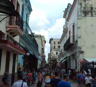 "Flaniermeile" Calle Obispo