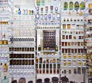 Pharmaziemuseum Brixen, Schaudepot