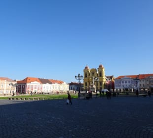 Platz der Vereinigung (Blick nach Osten)