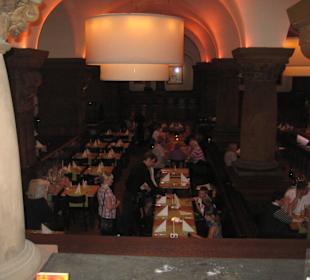 Blick vom Eingang in das Restaurant