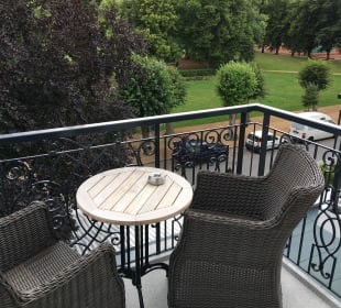 Balkon mit Blick auf den Park Hotel Max am Meer Kühlungsborn
