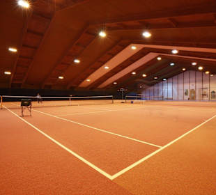 1001 Tennis und Badminton