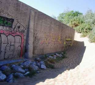 Hinterer Mauerbereich