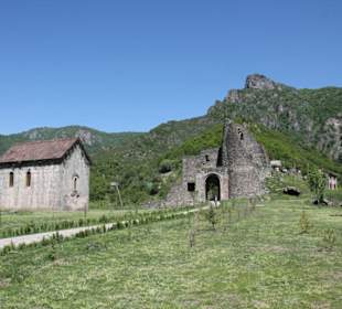 Akhtala - Torbogen