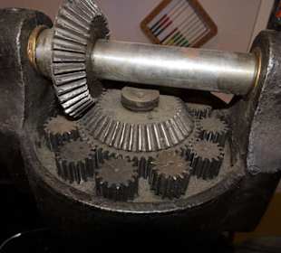 Getriebe einer Maschine im Schiefermuseum