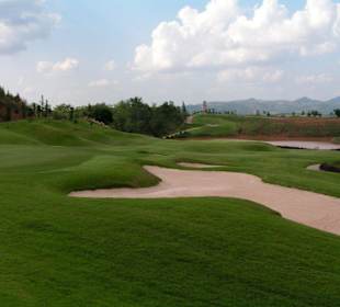 Tuscany Valley Golf Resort, Khao Yai