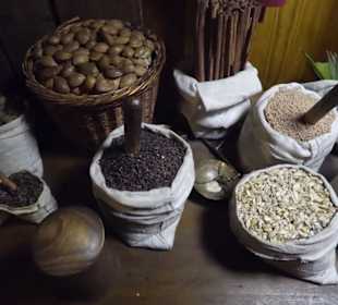 Gewürze und Spezereien