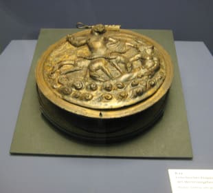 Griechischer Klappspiegel mit Skylla /  s.u. 