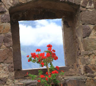 Burg Hocheppan