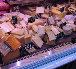 Rundgang durch die Markthalle am Carlsplatz