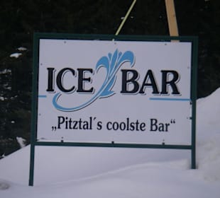 Schild der Ice Bar