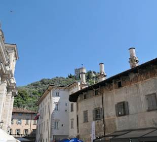 Bummel durch die Altstadt von Arco