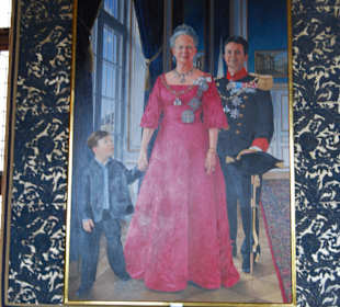 Königin Margarete mit Sohn und Enkel