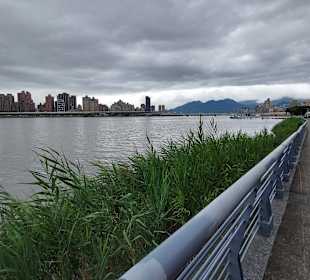 Yanping Riverside Park