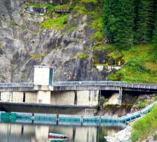 Stausteuerung Überlaufbecken
