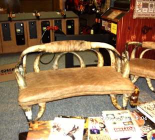 Innenansicht Sitzmöbel aus Kuhhorn