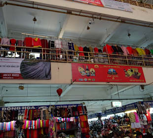 Im Dong Xuan Markt in Hanoi