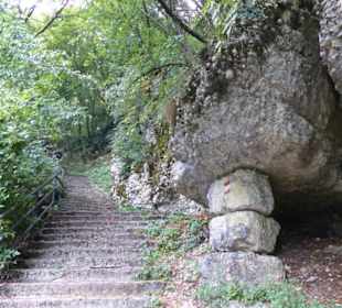 Beschwerlicher Weg (Abkürzung)
