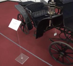 Fürstlicher Marstall