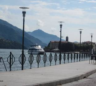 An der Seepromenade Gravedona