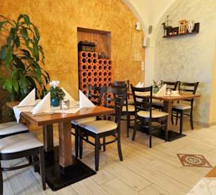 Blick in die Gasträume des Restaurant Costa