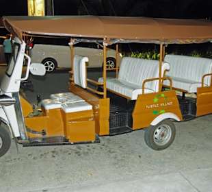 Kostenloser Tuk-Tuk-Shuttle