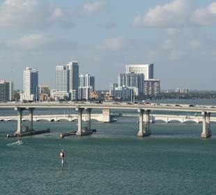 Hafenausfahrt in Miami
