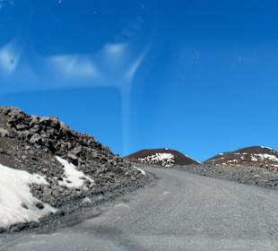 Schotterautobahn bei der Auffahrt